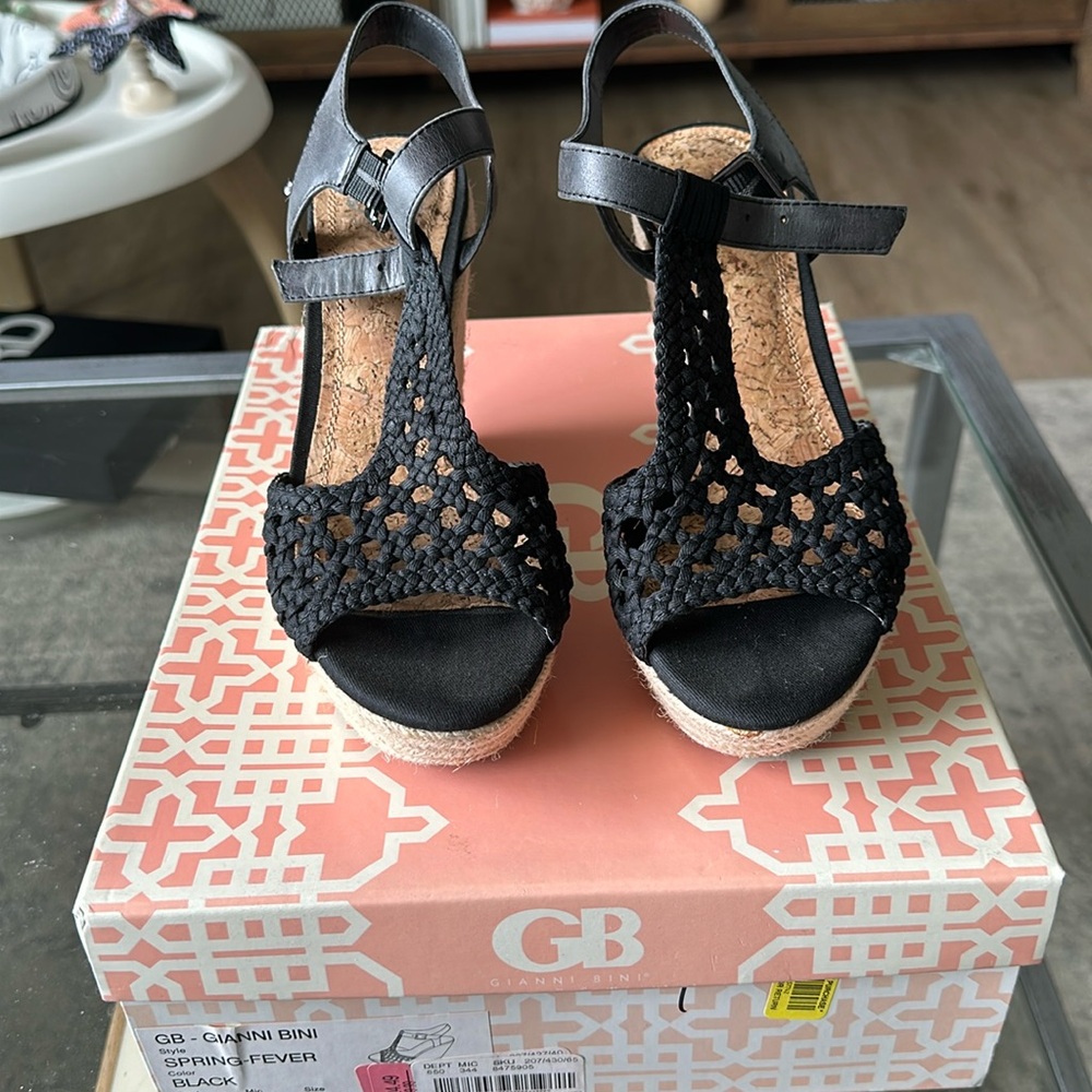 Gianni Bini wedges